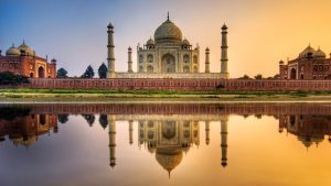 The most expensive gift for woman - Mausoleum Taj Mahal